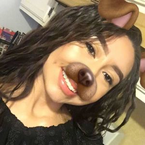 Meet your Posher, Lizzie